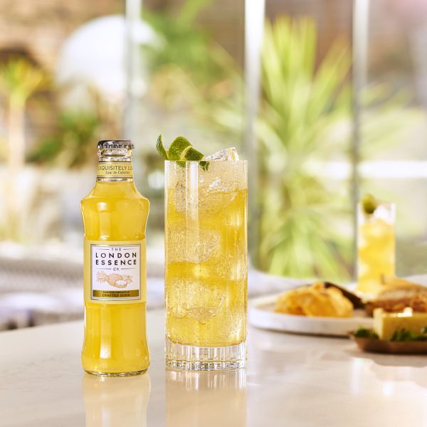 the-london-essence-pineapple-soda